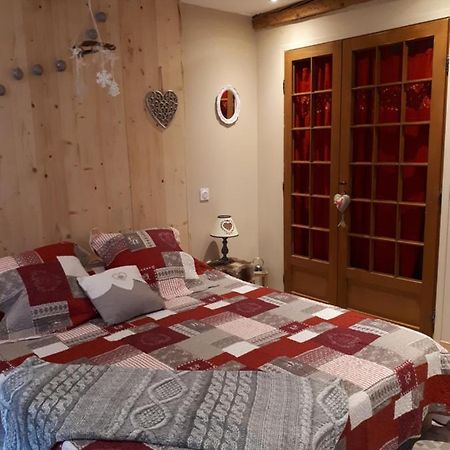 Chambres D Hotes Le Clos Des Vins D Anges Saint-Pierre-des-Champs Exterior foto